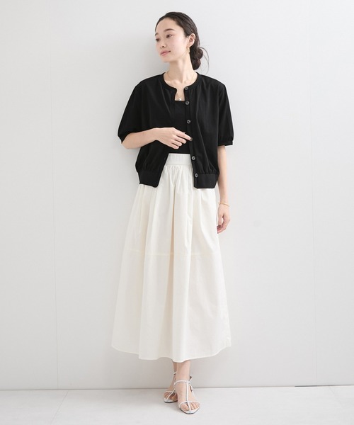 le cercle ADAM ET ROPE'(ルセルクルアダムエロペ)の「シアー半袖カーディガン(カーディガン/ボレロ・レディース・ブラック/グリーン系その他/レッド系その他・FREE)」の4枚目の写真