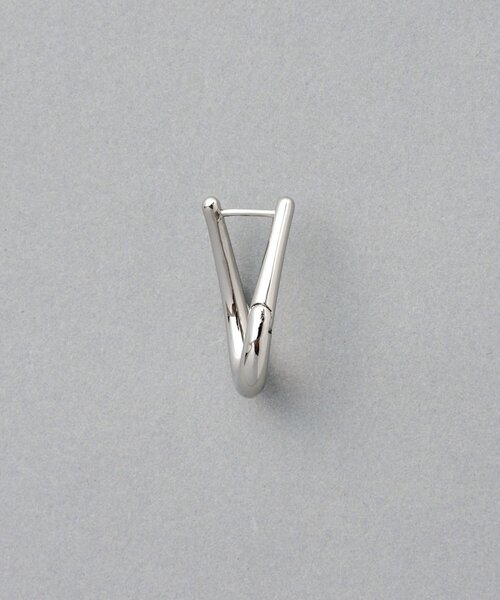 BEARDSLEY（ビアズリー）の「フープピアス（ピアス（両耳用）・レディース・シルバー・FREE）」の5枚目の写真