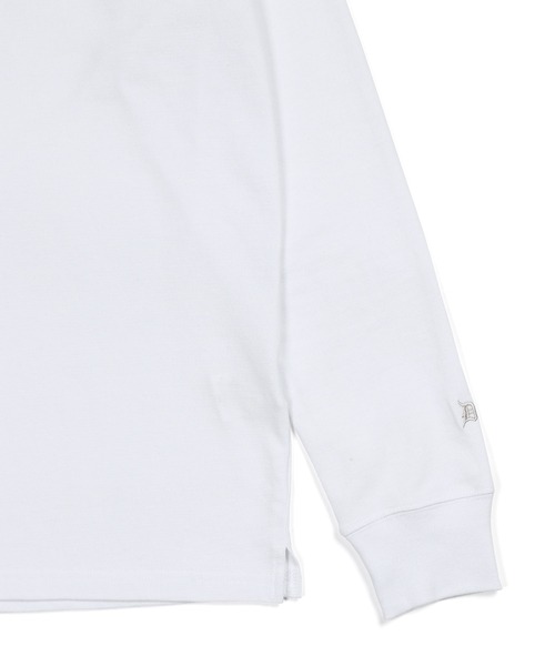 The DUFFER of ST.GEORGE(ザダファーオブセントジョージ)の「ACROCLEAR SHIELD NECK HENLEY TEE:消臭機能『アクロクリア』シールドネック ヘンリーロンTEE(Tシャツ/カットソー・メンズ・ホワイト・X-LARGE/LARGE/MEDIUM/SMALL)」の3枚目の写真