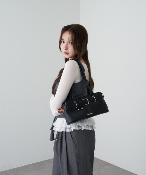 RAY CASSIN（レイカズン）の「ベルト付ショルダーバッグ（ショルダーバッグ・レディース・ブラック/ブラウン/キャメル・FREE）」の6枚目の写真