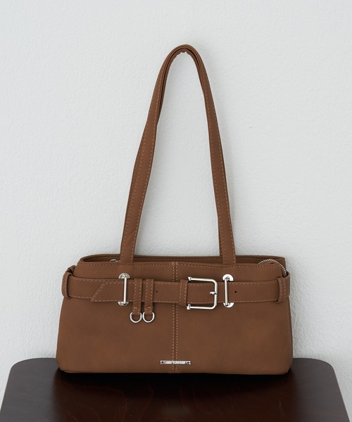 RAY CASSIN（レイカズン）の「ベルト付ショルダーバッグ（ショルダーバッグ・レディース・ブラック/ブラウン/キャメル・FREE）」の17枚目の写真