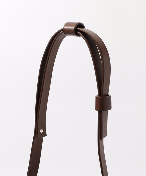 TOMORROWLAND （トゥモローランド）の「ARRHE STUDIO レザーショルダーバッグ（ショルダーバッグ・レディース・ダークブラウン/ブラック・FREE）」の7枚目の写真