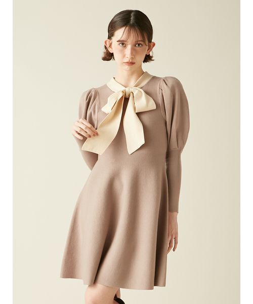 LILY BROWN（リリーブラウン）の「ボウタイリボンニットワンピース（ワンピース・レディース・ブラック/モカ/ミント/レッド・F）」の5枚目の写真