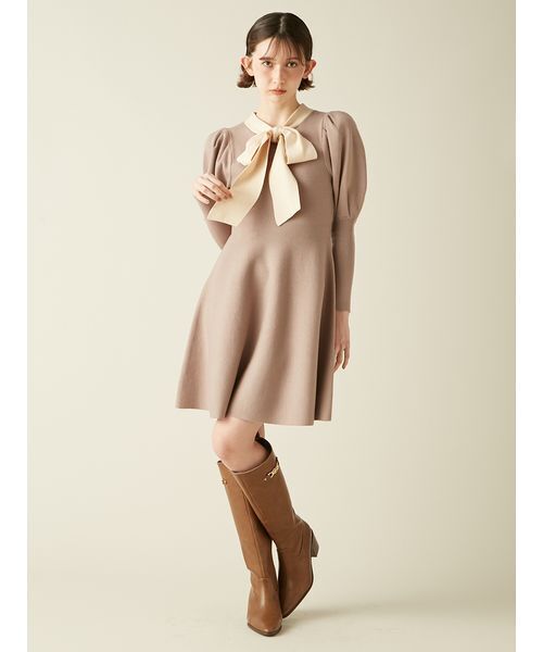 ボウタイリボンニットワンピース（ワンピース）｜LILY BROWN（リリー