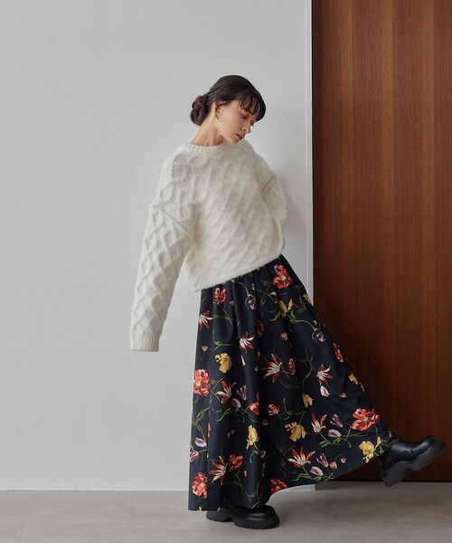 EMMEL REFINES(エメルリファインズ)の「<EMMEL REFINES>EM バックリボン ケーブルニット プルオーバー(ニット/セーター・レディース・ライラック/イエロー/ホワイト・FREE)」の8枚目の写真