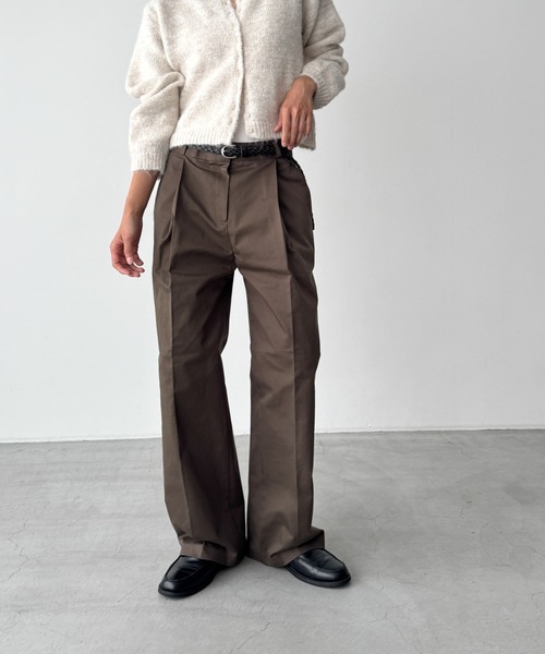 CANAL JEAN（キャナルジーン）の「HARING クラシックタックパンツ