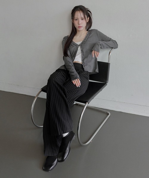 UNE MANSION（ユヌマンション）の「【UNE ORIGINAL】【低身長 / 高身長用 サイズ＆丈が選べるスラックス , 男女兼用/UNISEX】】【 3color ／ ３size／ 3lengths 】【 足長効果あり】ベーシックストライプワイドスラックス（スラックス・レディース・グレー/ブラック/ネイビー・L-Short/M-Long/M-Short/S-Long/S-Regular/S-Short/M-Regular/L-Long/L-Regular）」の12枚目の写真