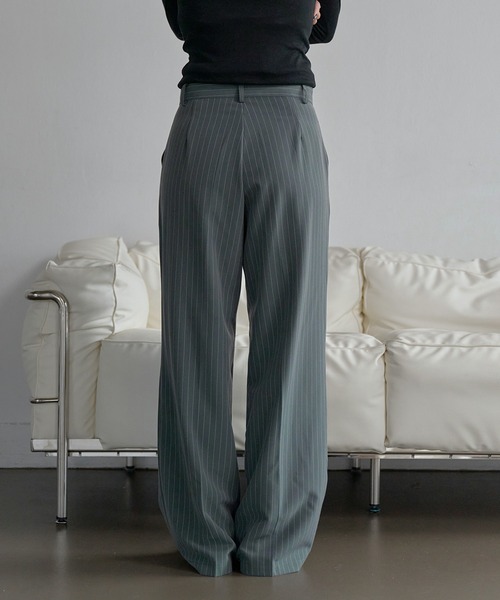 UNE MANSION（ユヌマンション）の「【UNE ORIGINAL】【低身長 / 高身長用 サイズ＆丈が選べるスラックス , 男女兼用/UNISEX】】【 3color ／ ３size／ 3lengths 】【 足長効果あり】ベーシックストライプワイドスラックス（スラックス・レディース・グレー/ブラック/ネイビー・L-Short/M-Long/M-Short/S-Long/S-Regular/S-Short/M-Regular/L-Long/L-Regular）」の16枚目の写真