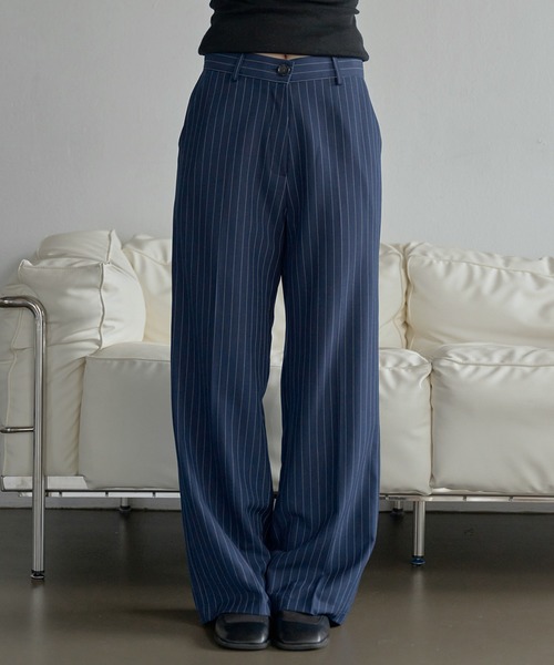 UNE MANSION（ユヌマンション）の「【UNE ORIGINAL】【低身長 / 高身長用 サイズ＆丈が選べるスラックス , 男女兼用/UNISEX】】【 3color ／ ３size／ 3lengths 】【 足長効果あり】ベーシックストライプワイドスラックス（スラックス・レディース・グレー/ブラック/ネイビー・L-Short/M-Long/M-Short/S-Long/S-Regular/S-Short/M-Regular/L-Long/L-Regular）」の17枚目の写真