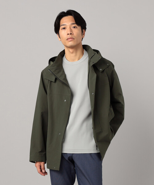COMME CA MEN(コムサメン)の「2WAYストレッチ マウンテンパーカ(ブルゾン・メンズ・カーキ/ブラック・M/L)」の2枚目の写真