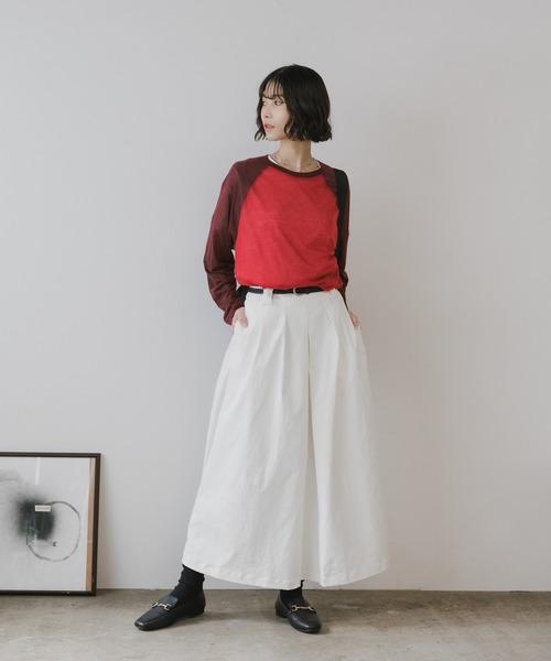 AO2（アオズ）の「Long Skirt with Belt and Two-Tuck Design / ベルト付き ツータックデザインロングスカート（スカート・レディース・グリーン/ホワイト/ブラック・FREE）」の7枚目の写真