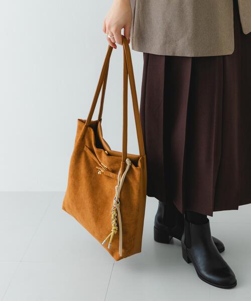 RODE SKO（ロデスコ）の「スエードライクトートバッグ（トートバッグ・レディース・ダークブラウン/キャメル・ONE）」の15枚目の写真
