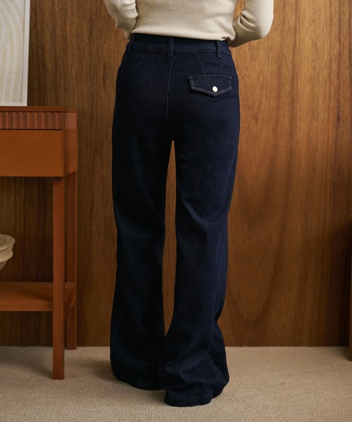 LAULEN（ローレン）の「back pocket flare denim pants /バックポケットフレアデニムパンツ（デニムパンツ・レディース・ネイビー・M/S）」の3枚目の写真