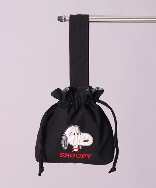PEANUTS(ピーナッツ)の「(ACT)【PEANUTS】アップリケ 刺繍 ナイロン 巾着バッグ(ハンドバッグ・レディース・ミント/ブラック/サックスブルー/スモークピンク/グレー・ONE SIZE)」の11枚目の写真