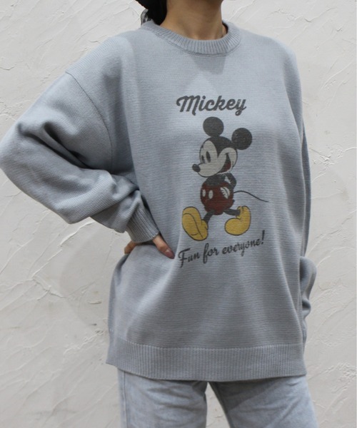 MICKEY MOUSE(ミッキーマウス)の「【DISNEY/ディズニー】ミッキーマウス柄プリント ニットクルーネック(ニット/セーター・レディース・アイボリー/グレイッシュベージュ/サックスブルー/スミクロ・MEDIUM/LARGE)」の12枚目の写真
