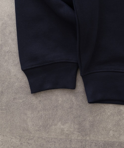 GUESS JEANS(ゲスジーンズ)の「GUESS JEANS GJ CN OS ICONIC TRIANGLE SWEAT ゲス クルーネックスウェットシャツ(スウェット・メンズ・ネイビー/ブラック・S/M/L/XL)」の7枚目の写真