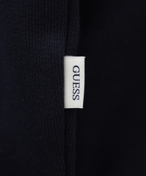 GUESS JEANS(ゲスジーンズ)の「GUESS JEANS GJ CN OS ICONIC TRIANGLE SWEAT ゲス クルーネックスウェットシャツ(スウェット・メンズ・ネイビー/ブラック・S/M/L/XL)」の8枚目の写真