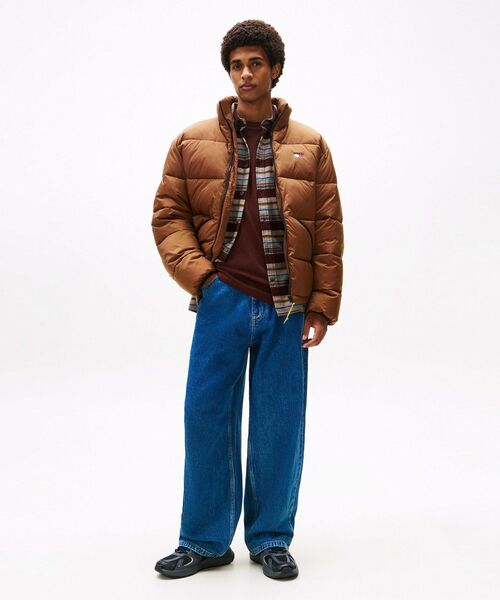 tommy jeans(トミー ジーンズ)の「バギージーンズ(デニムパンツ・メンズ・ブルー・28inch/32inch/34inch/30inch/36inch)」の2枚目の写真