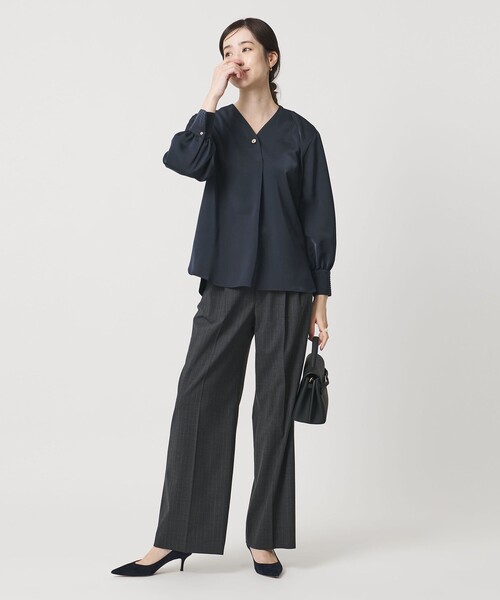 サテン Vネック ブラウス ‐ウォッシャブル‐（シャツ/ブラウス