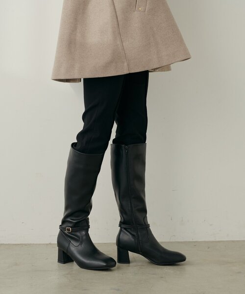 natural couture（ナチュラルクチュール）の「ベルトデザインロングブーツ（ブーツ・レディース・ブラウン/ブラック・MEDIUM/LARGE）」の2枚目の写真