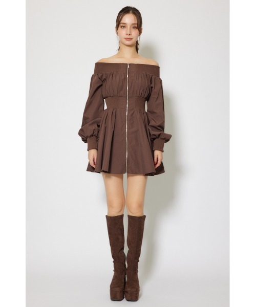 rienda(リエンダ)の「MA-1オフショルロングスリーブミニワンピース 秋服 冬服(ワンピース・レディース・ブラウン/アイボリー/ブラック・MEDIUM/SMALL)」の5枚目の写真