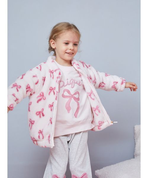 gelato pique(ジェラートピケ)の「【KIDS】裏毛ワンポイントプルオーバー(スウェット・キッズ・ベージュ/ネイビー/ピンク・120/110/100/90)」の12枚目の写真