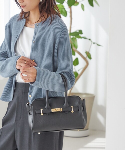 MILOS(ミロス)の「【SHIPS別注】MILOS: 金具付き ベルト トート S(トートバッグ・レディース・ブラック/ナチュラル・ONE SIZE)」の10枚目の写真