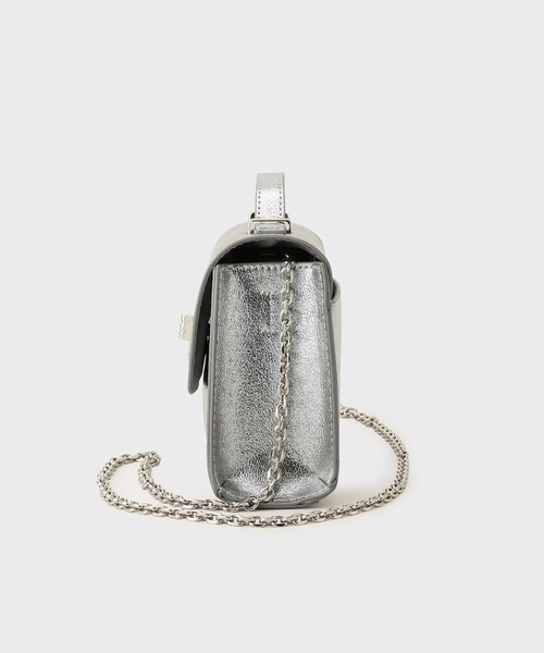 OPAQUE.CLIP（オペークドットクリップ）の「シャイニー合皮スクエアデザインチェーンミニショルダーバッグ（ショルダーバッグ・レディース・ピンクゴールド/シルバー系その他/シルバー/ベビーピンク・00）」の17枚目の写真