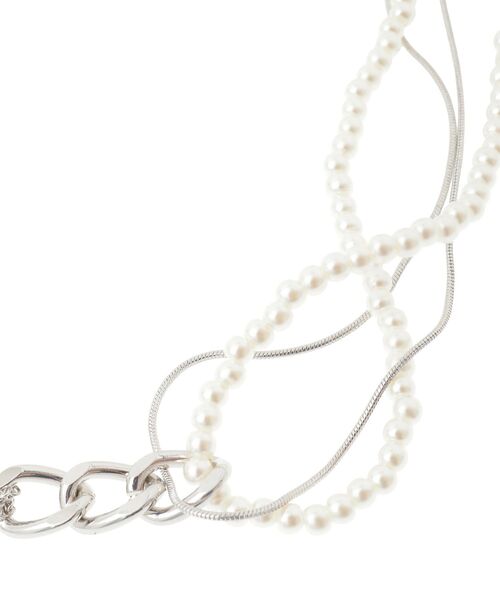 YECCA VECCA（イェッカヴェッカ）の「パールチェーンショートネックレス（ネックレス・レディース・シルバー/ゴールド・FREE）」の7枚目の写真