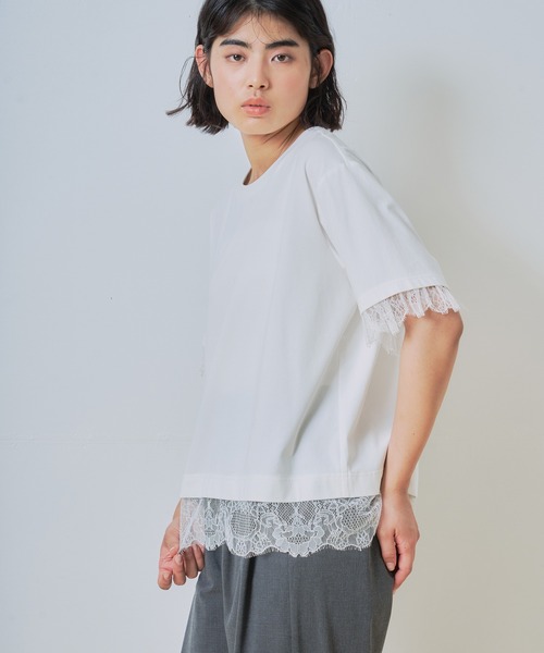WHYTO.(ホワイト)の「「WHYTO. / ホワイト」レースコンビTシャツ(Tシャツ/カットソー・レディース・グレイッシュベージュ/オフホワイト・36)」の1枚目の写真