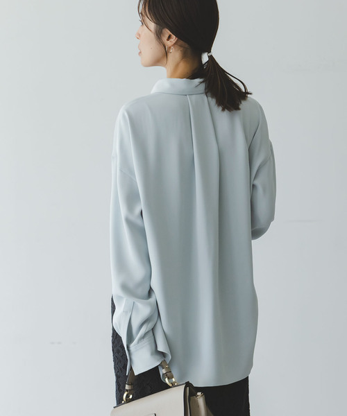 Noble（ノーブル）の「《追加》シーズンカラープレーンシャツ14（シャツ/ブラウス・レディース・サックスブルー/ホワイト・FREE）」の10枚目の写真