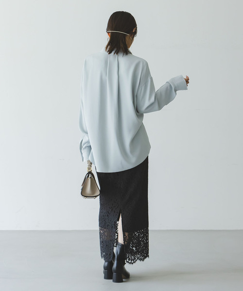 Noble（ノーブル）の「《追加》シーズンカラープレーンシャツ14（シャツ/ブラウス・レディース・サックスブルー/ホワイト・FREE）」の13枚目の写真