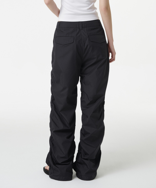 MUSINSA STANDARD WOMAN（ムシンサスタンダードウーマン）の「ウィメンズワイドシャーリングパンツ[ブラック]（その他パンツ・レディース・その他・30/24/26/28）」の3枚目の写真