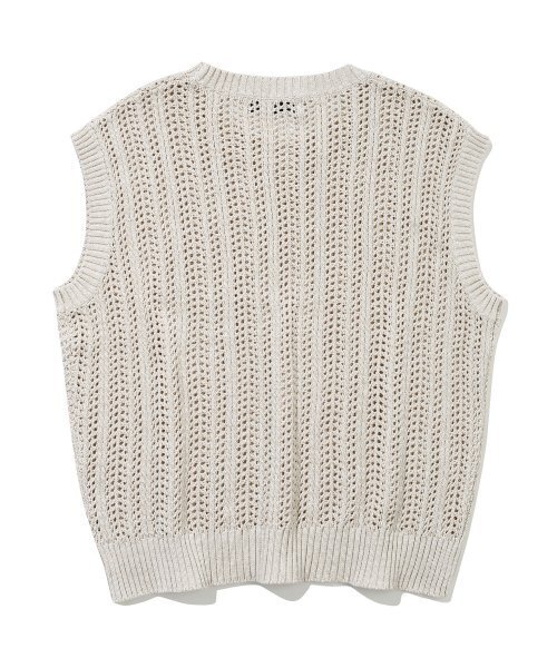 TRILLION(トリリオン)の「ワッフルパンチングニットベスト (ライトベージュ)(ベスト・レディース・その他・MEDIUM/LARGE)」の13枚目の写真