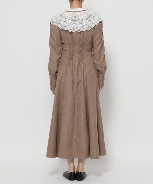 mysty woman（ミスティウーマン）の「レース襟付き微起毛ワンピース 613484（ワンピース・レディース・ベージュ/ブラック/グレー・FREE）」の20枚目の写真