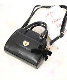 FUNALIVE（ファンアライブ）の「Coboca+合皮ﾊｰﾄﾛｯｸﾘﾎﾞﾝ付2WAYSD kids（ショルダーバッグ・キッズ）」