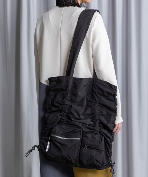 MARECHAL TERRE(マルシャルテル)の「ギャザートートバック(ショルダーバッグ・レディース・ネイビー/グレー/カーキ/ブラック・FREE)」の2枚目の写真