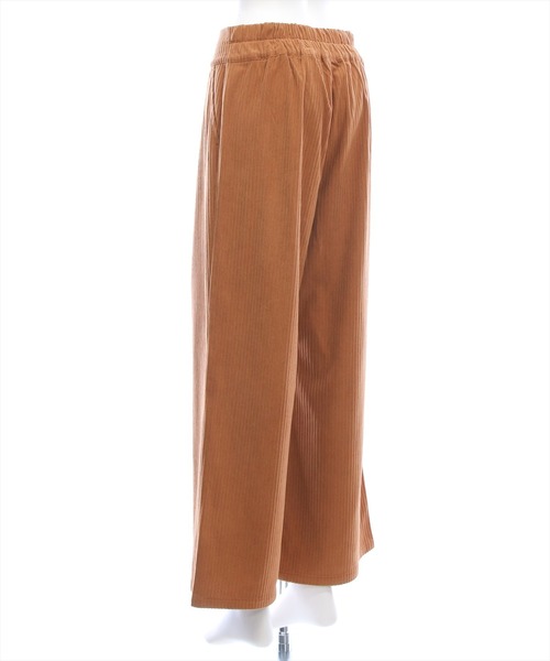 CLEAR BASIC（クリアベーシック）の「コーデュロイストレートパンツ[オフィスカジュアル 着回し抜群 大人]≪AW新作≫（その他パンツ・レディース・アイボリー/ブラウン/キャメル・F/PF）」の9枚目の写真