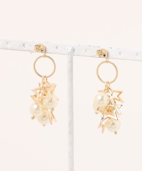 CERCA（チェルカ）の「【Peony/ピオニー】/パール＆スターモチーフ　ボリュームピアス（ピアス（両耳用）・レディース・ゴールド・FREE）」の2枚目の写真
