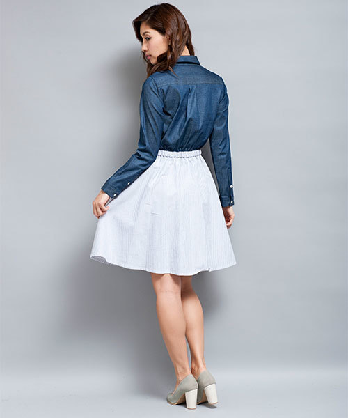 MILLION CARATS（ミリオンカラッツ）の「ダンガリー×ストライプワンピース（ワンピース・レディース・ネイビー/サックスブルー・FREE）」の6枚目の写真