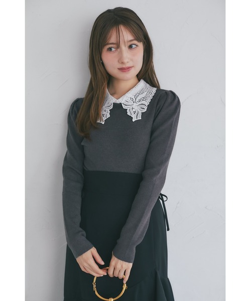 tocco closet（トッコ　クローゼット）の「【ZOZO限定】リボンレース襟ロングスリーブニットトップス（ニット/セーター・レディース・ブラック/ピンクベージュ/オフホワイト/チャコール・M）」の4枚目の写真