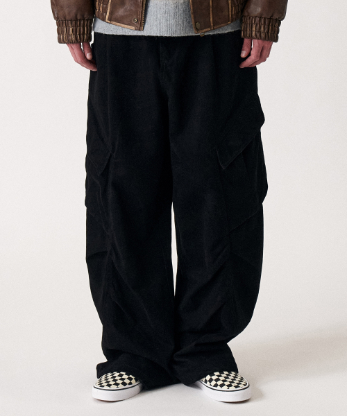 GOLDEN SNSHINE(ゴールデン サンシャイン)の「Washed cargo pants_Black(その他パンツ・メンズ・その他・MEDIUM/LARGE/X-LARGE/SMALL)」の1枚目の写真