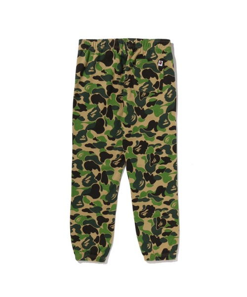 A BATHING APE（アベイシングエイプ）の「ABC CAMO APE HEAD ONE POINT SWEAT PANTS（スウェットパンツ・メンズ・グリーン/ピンク/ブルー・LARGE/XX-LARGE/MEDIUM/SMALL/X-LARGE）」の4枚目の写真