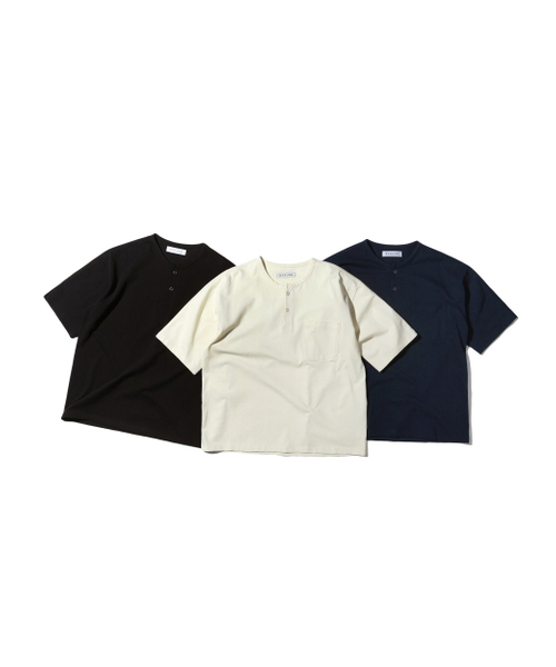 BESLOW(ビースロー)の「ルーズフィット ヘンリーネック Tシャツ アイボリー(Tシャツ/カットソー・メンズ・その他・SMALL/MEDIUM/LARGE/X-LARGE)」の4枚目の写真