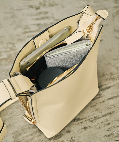 E'POR(エポール)の「【E'POR】Y BAG Shoulder Mini【超軽量】(ショルダーバッグ・レディース・キナリ・FREE)」の3枚目の写真