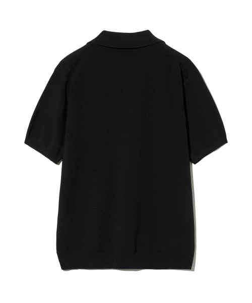 YALE(イェール)の「コンフォートクールスリットネックポロニットブラック(Tシャツ/カットソー・レディース・その他・LARGE/MEDIUM/SMALL/X-LARGE)」の4枚目の写真