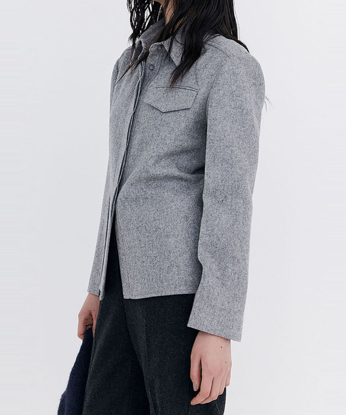 WNDERKAMMER(ブンダーカンマー)の「ウールスリムラインシャツ_グレー(シャツ/ブラウス・レディース・その他・SMALL/MEDIUM)」の2枚目の写真