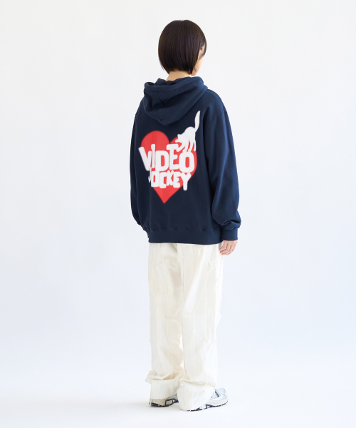 Video Jockey（ビデオジョッキー）の「キャットマインド ハートフードジップアップ [ネイビー]（パーカー・レディース・その他・MEDIUM/LARGE）」の4枚目の写真