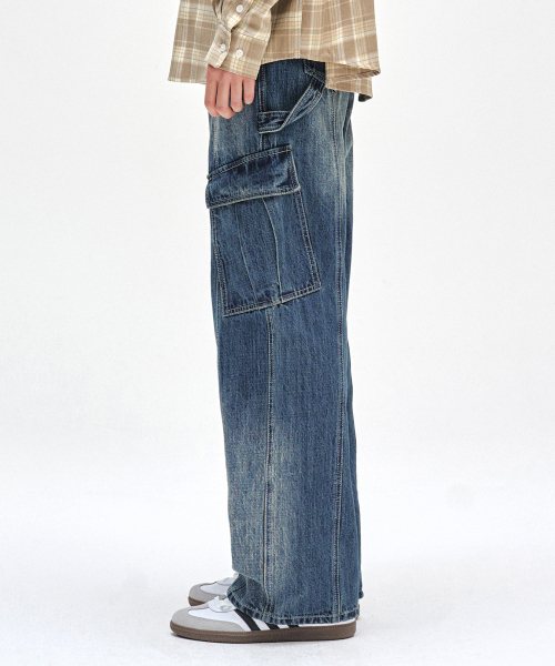 DECET(デケト)の「Cargo Carpenter Wide Jeans DCPT042BlueA(デニムパンツ・レディース・その他・26/28/30/32/34)」の5枚目の写真
