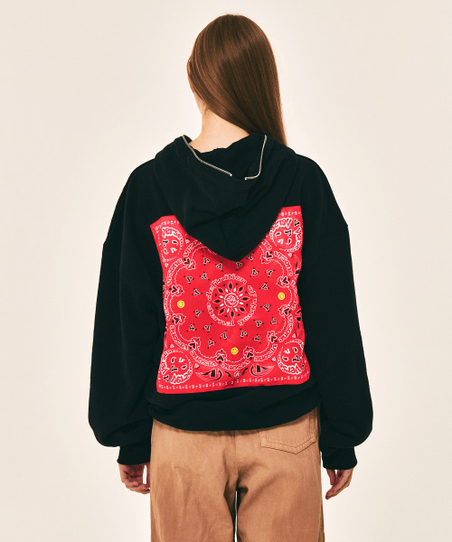 VERSE ONE(バースワン)の「PAISLEY LOGO BANDANA FULL ZIP HOODIE BLACK/RED(パーカー・レディース・その他・LARGE/MEDIUM)」の6枚目の写真